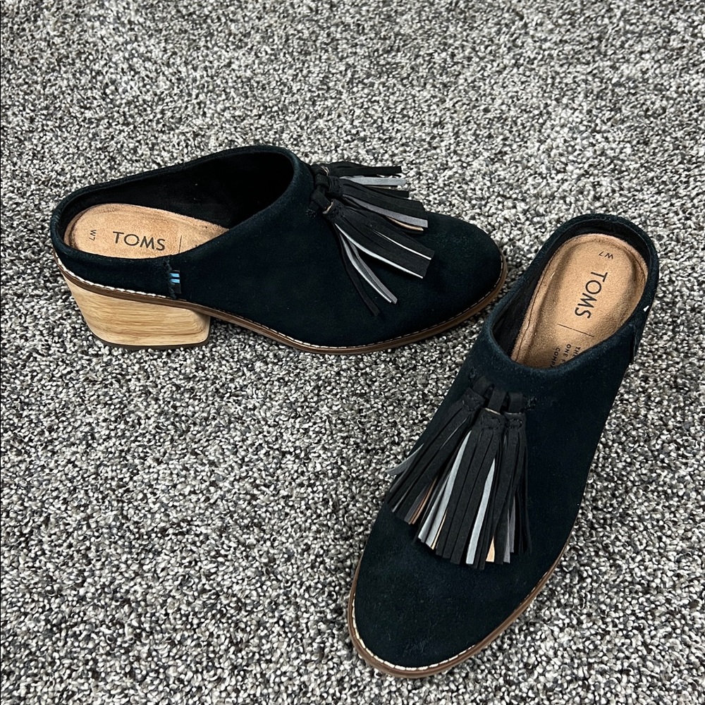 NEW Toms Sz 7